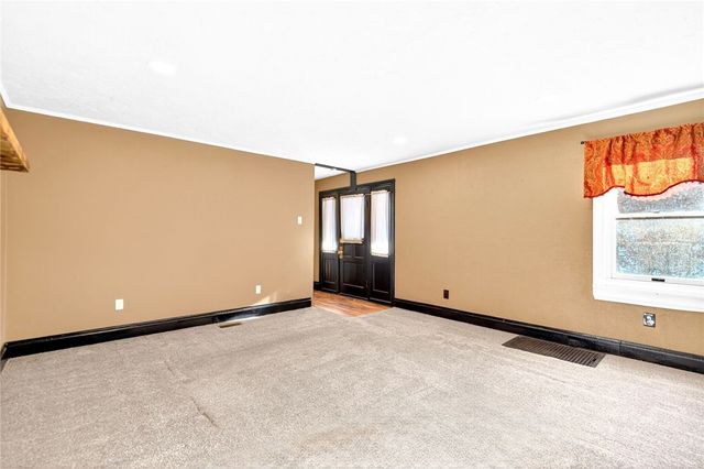 603 Boston Hollow Rd, Lincoln Boro, PA 15037