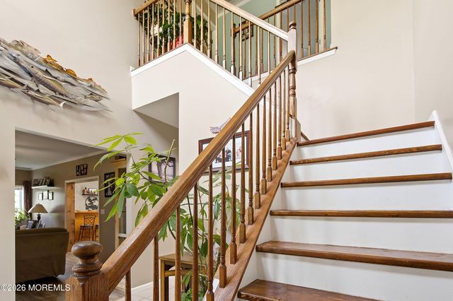 19 Bay Parkway, Waretown, NJ 08758