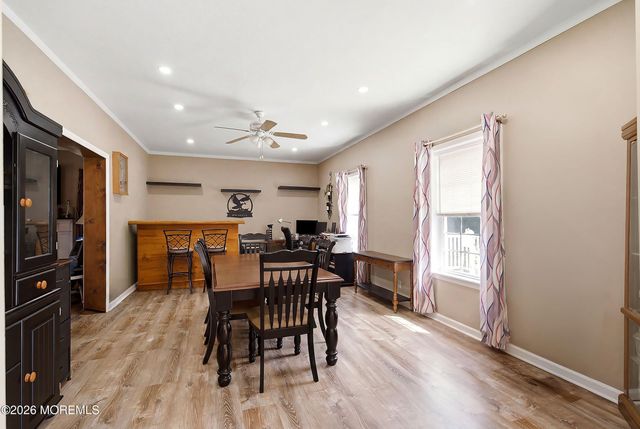 19 Bay Parkway, Waretown, NJ 08758