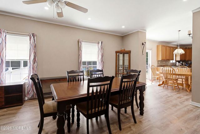 19 Bay Parkway, Waretown, NJ 08758
