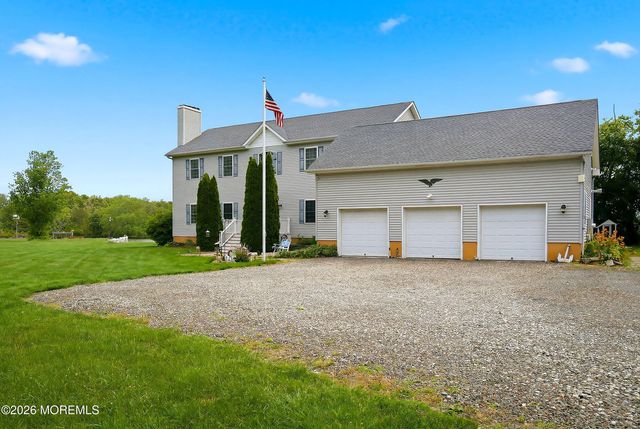 19 Bay Parkway, Waretown, NJ 08758