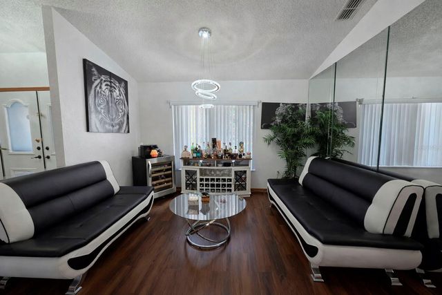 2202 PERRY AVENUE, Spring Hill, FL 34609