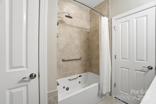 1720 Traditions Court, Waxhaw, NC 28173