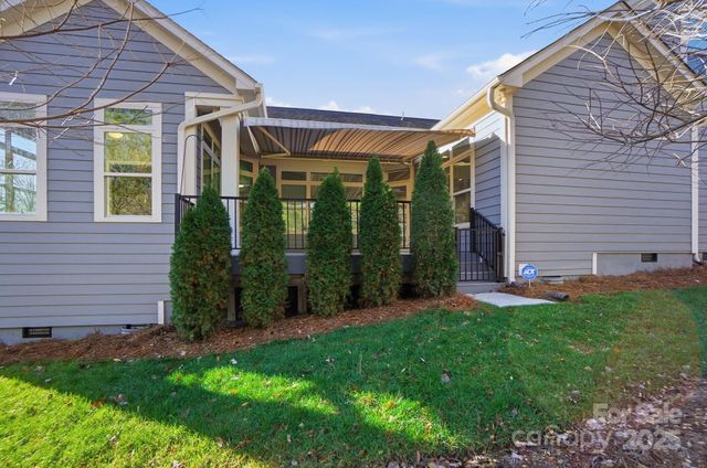 1720 Traditions Court, Waxhaw, NC 28173