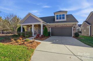 1720 Traditions Court, Waxhaw, NC 28173