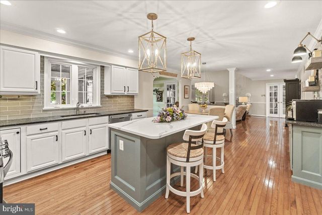 4042 LOMAR, Mount Airy, MD 21771