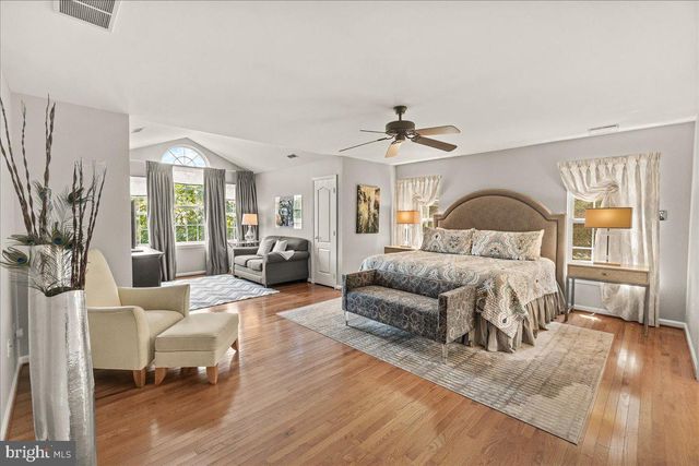 4042 LOMAR, Mount Airy, MD 21771