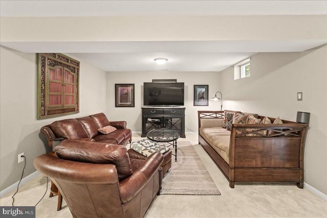 4042 LOMAR, Mount Airy, MD 21771