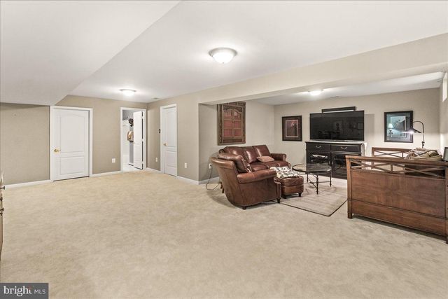 4042 LOMAR, Mount Airy, MD 21771