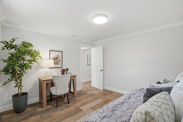 17250 Pine Avenue, Los Gatos, CA 95032