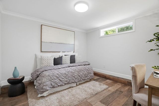 17250 Pine Avenue, Los Gatos, CA 95032