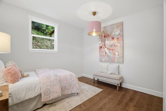 17250 Pine Avenue, Los Gatos, CA 95032