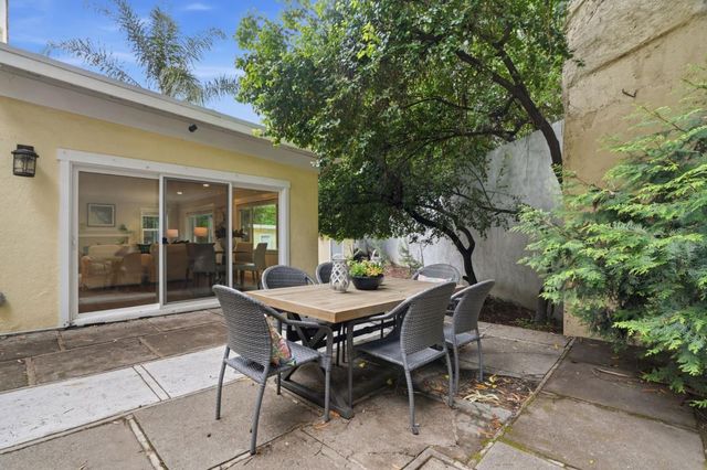 17250 Pine Avenue, Los Gatos, CA 95032