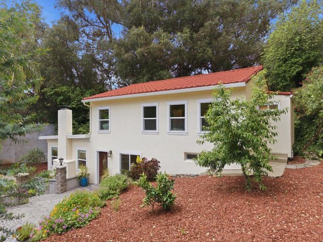17250 Pine Avenue, Los Gatos, CA 95032