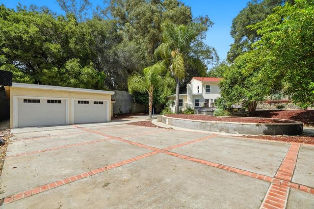 17250 Pine Avenue, Los Gatos, CA 95032