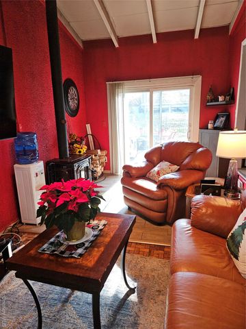 8 Windmill Lane, New City, NY 10956