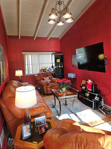 8 Windmill Lane, New City, NY 10956