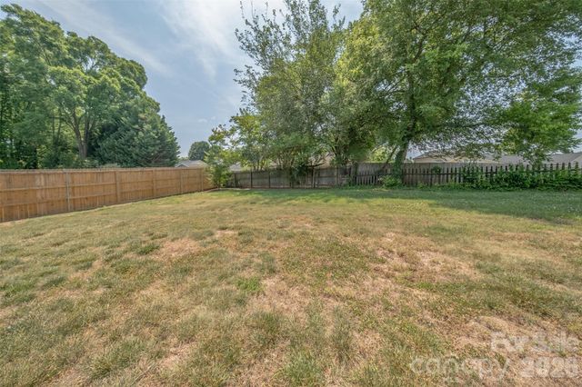 21205 Rio Oro Drive, Cornelius, NC 28031
