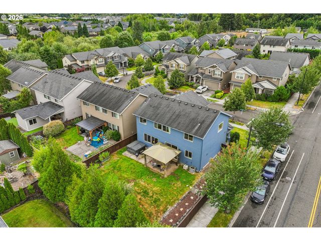 368 N GREEN GABLES Loop, Ridgefield, WA 98642