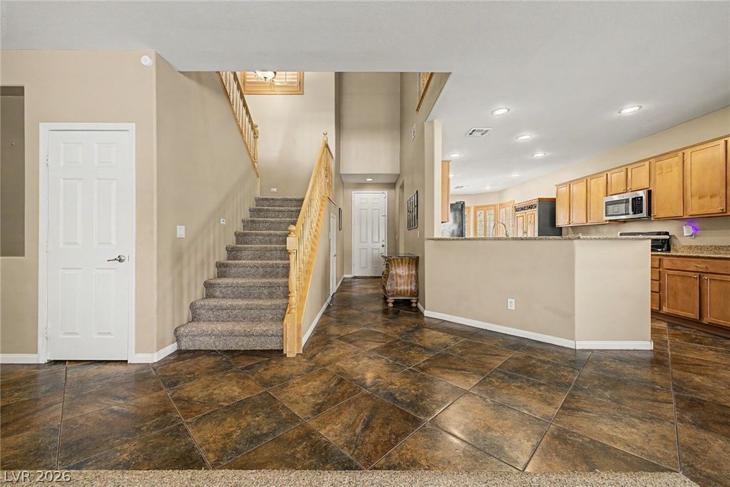 4104 Lancaster Falls Avenue, North Las Vegas, NV 89085 — photo 5
