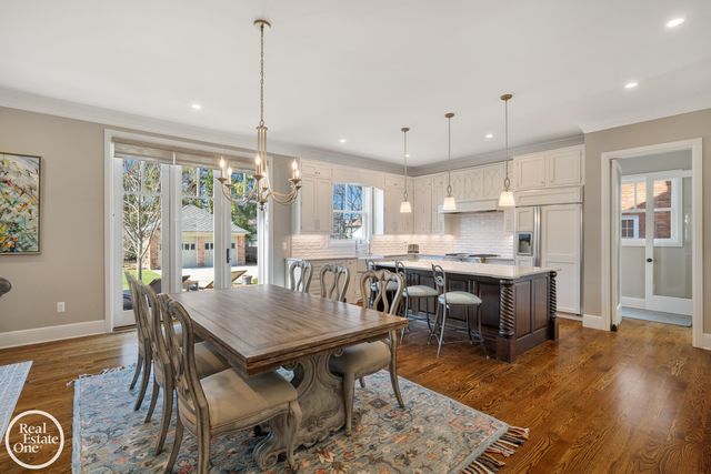 577 Washington Road, Grosse Pointe, MI 48230