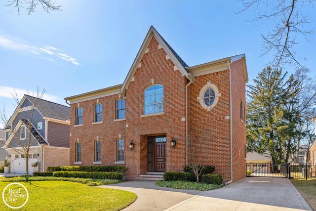 577 Washington Road, Grosse Pointe, MI 48230
