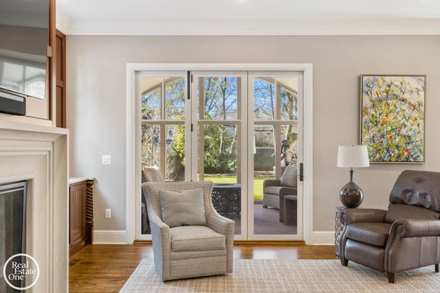 577 Washington Road, Grosse Pointe, MI 48230