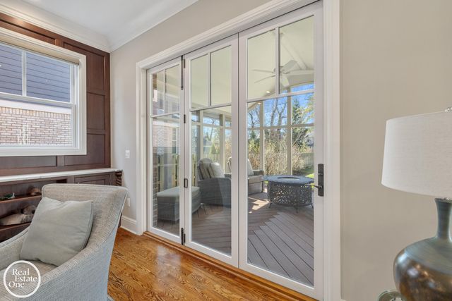 577 Washington Road, Grosse Pointe, MI 48230