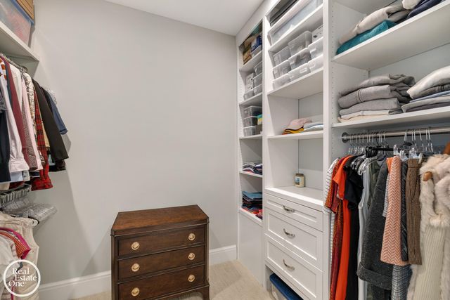 577 Washington Road, Grosse Pointe, MI 48230