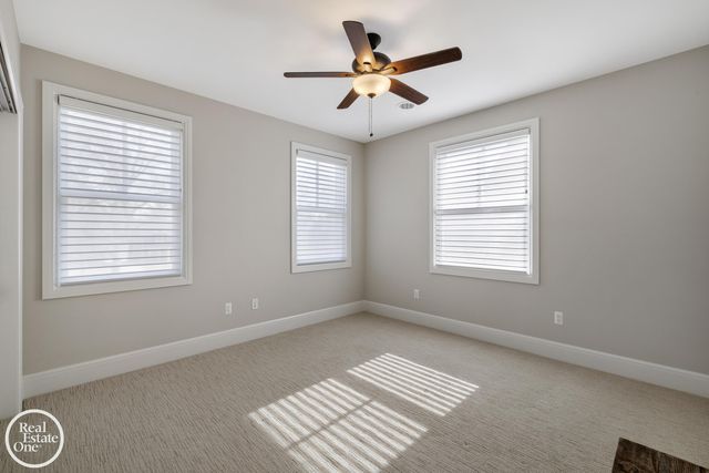 577 Washington Road, Grosse Pointe, MI 48230