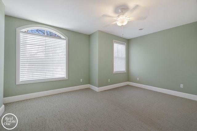 577 Washington Road, Grosse Pointe, MI 48230