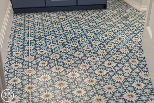 577 Washington Road, Grosse Pointe, MI 48230