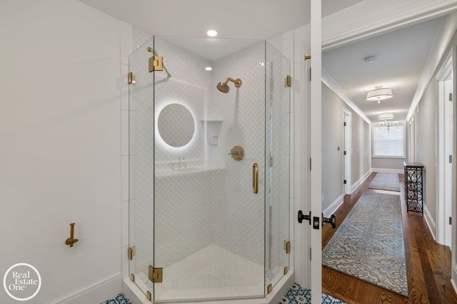 577 Washington Road, Grosse Pointe, MI 48230