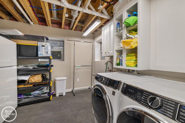 577 Washington Road, Grosse Pointe, MI 48230