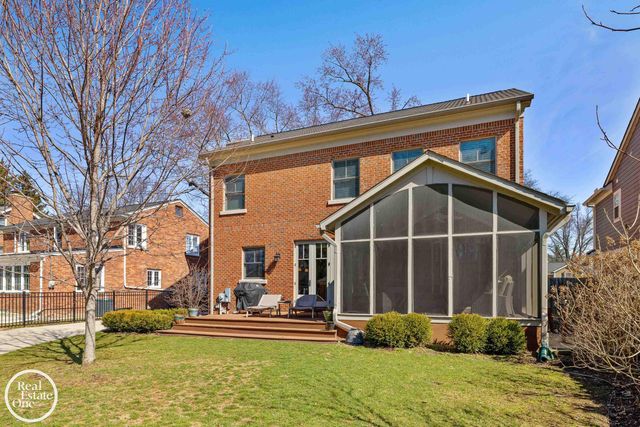 577 Washington Road, Grosse Pointe, MI 48230