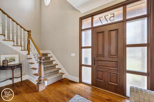 577 Washington Road, Grosse Pointe, MI 48230