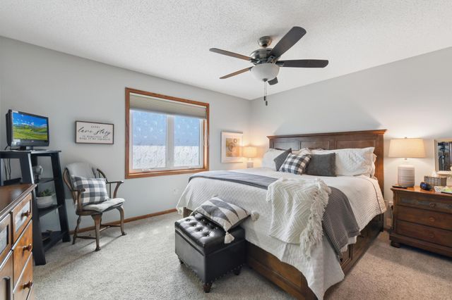 2201 Fisher Court NW, Rochester, MN 55901