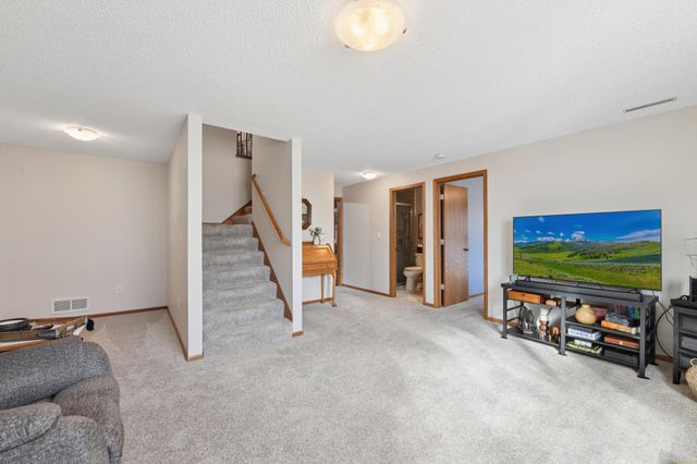 2201 Fisher Court NW, Rochester, MN 55901