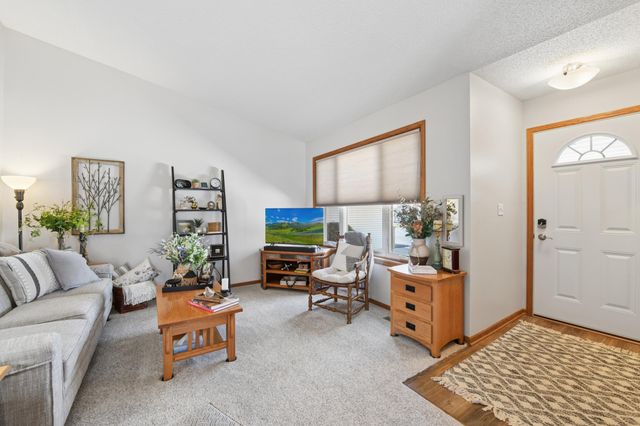 2201 Fisher Court NW, Rochester, MN 55901