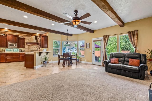 1820 N Princeton Way, Eagle, ID 83616