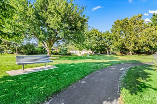 1820 N Princeton Way, Eagle, ID 83616