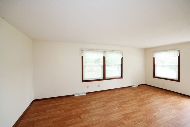 912 College Street, Boone, IA 50036