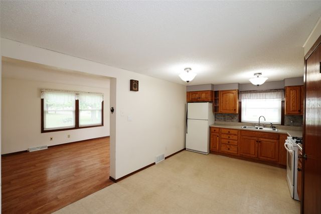 912 College Street, Boone, IA 50036