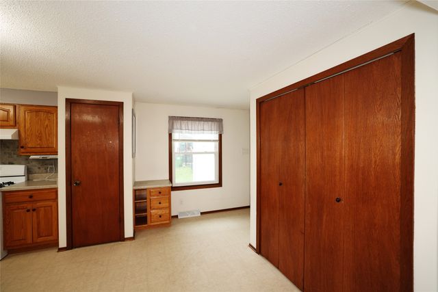 912 College Street, Boone, IA 50036