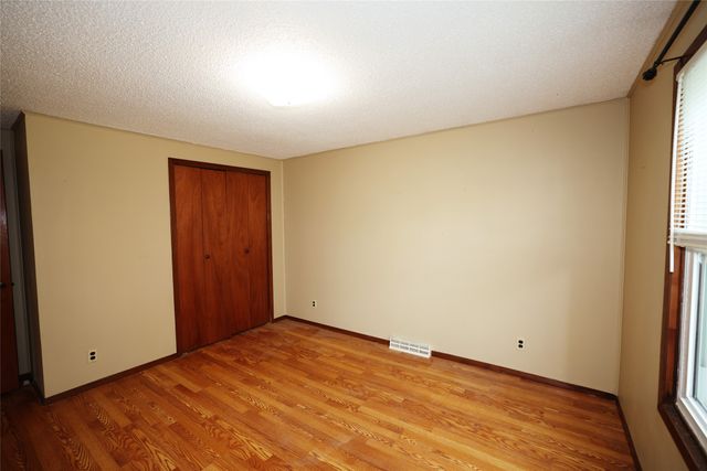 912 College Street, Boone, IA 50036