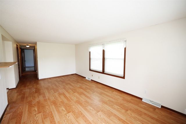 912 College Street, Boone, IA 50036