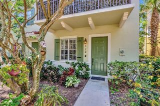 112 Osceola Ln, Jupiter, FL 33458