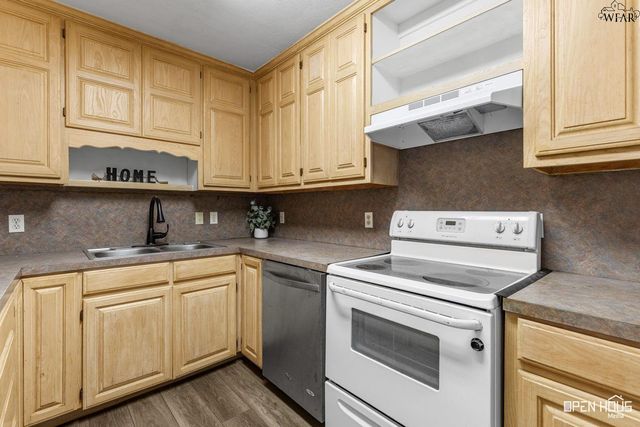 1112 BISHOP ROAD, Burkburnett, TX 76354