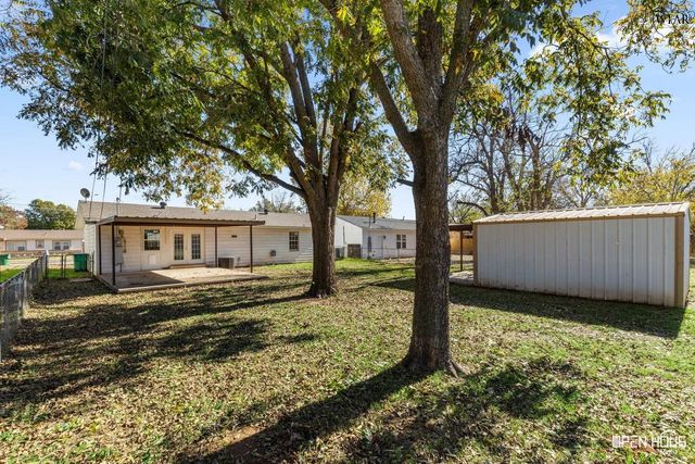 1112 BISHOP ROAD, Burkburnett, TX 76354
