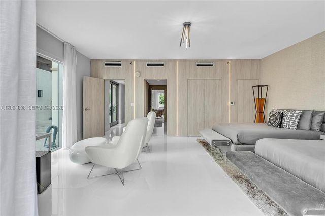 300 Sunny Isles Blvd 4-502, Sunny Isles Beach, FL 33160